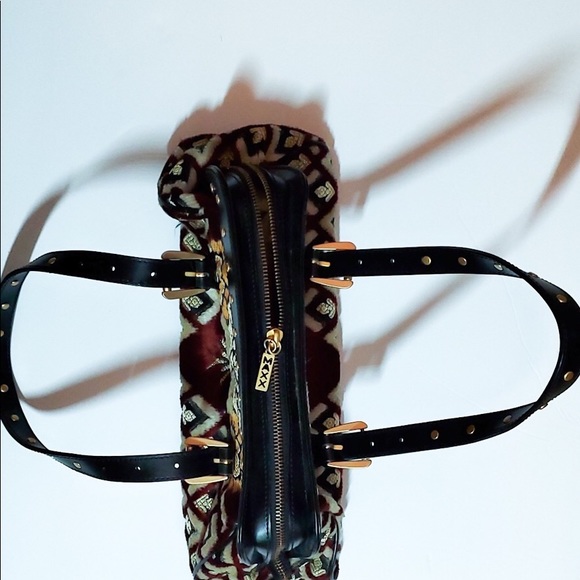 Purse - Picture 2 of 3